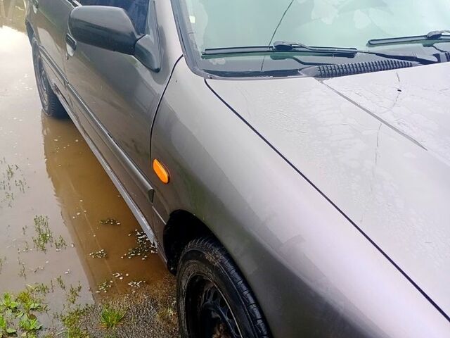 Ниссан Примера, объемом двигателя 1.6 л и пробегом 300 тыс. км за 850 $, фото 4 на Automoto.ua