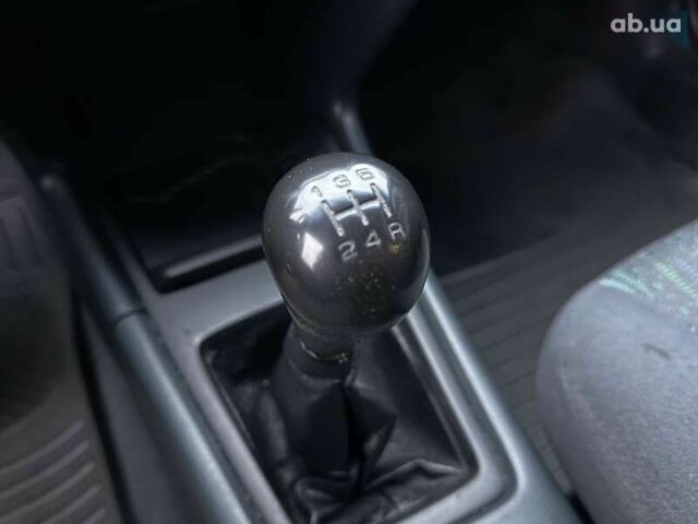 Ниссан Примера, объемом двигателя 1.6 л и пробегом 280 тыс. км за 2999 $, фото 19 на Automoto.ua