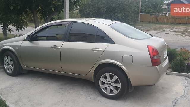 Желтый Ниссан Примера, объемом двигателя 1.6 л и пробегом 281 тыс. км за 4500 $, фото 6 на Automoto.ua