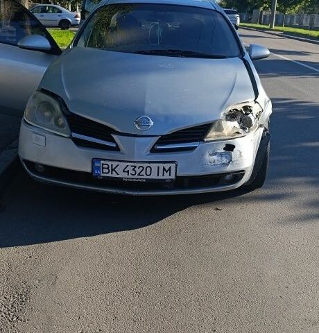 Серый Ниссан Примера, объемом двигателя 1.6 л и пробегом 321 тыс. км за 1900 $, фото 1 на Automoto.ua