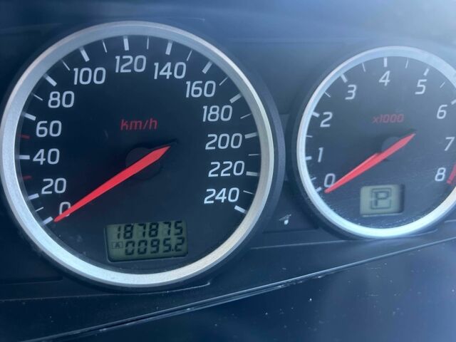 Ніссан Прімера 2003 у Одесі на Automoto.ua Сірий Ніссан Прімера, об'ємом двигуна 2 л та пробігом 188 тис. км за 3999 $, фото 20 на Automoto.ua