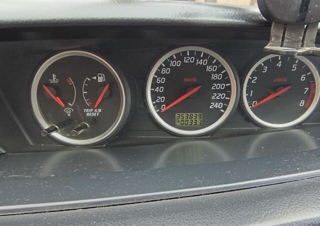 Сірий Ніссан Прімера, об'ємом двигуна 1.8 л та пробігом 346 тис. км за 2500 $, фото 3 на Automoto.ua