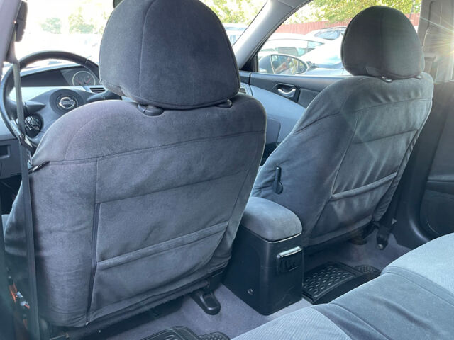 Сірий Ніссан Прімера, об'ємом двигуна 1.8 л та пробігом 255 тис. км за 3850 $, фото 11 на Automoto.ua