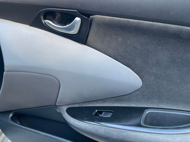 Сірий Ніссан Прімера, об'ємом двигуна 1.8 л та пробігом 255 тис. км за 3850 $, фото 19 на Automoto.ua