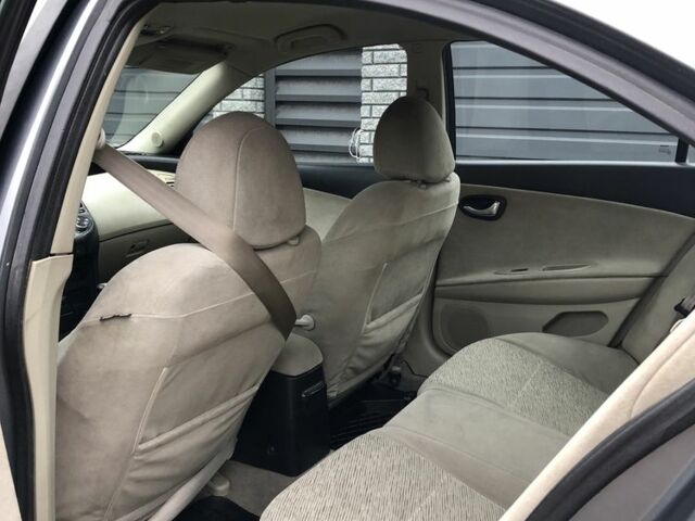 Серый Ниссан Примера, объемом двигателя 2.2 л и пробегом 260 тыс. км за 2700 $, фото 8 на Automoto.ua