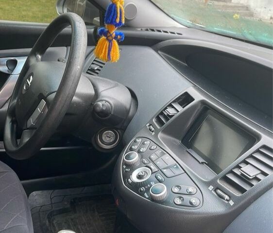 Сірий Ніссан Прімера, об'ємом двигуна 1.8 л та пробігом 3 тис. км за 3800 $, фото 3 на Automoto.ua