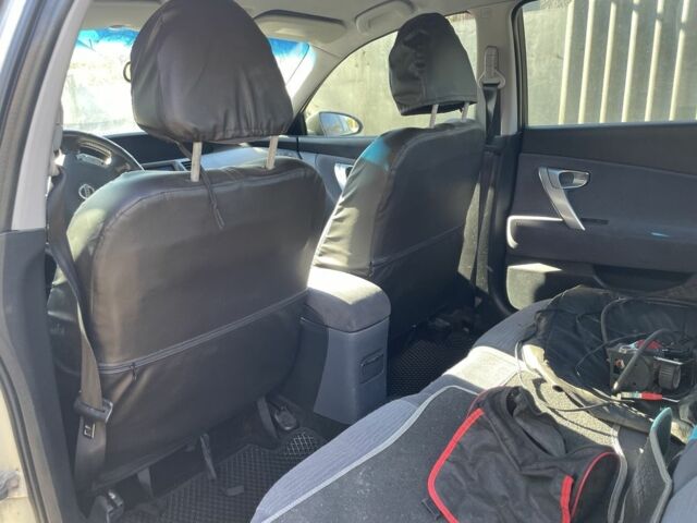 Серый Ниссан Примера, объемом двигателя 1.8 л и пробегом 134 тыс. км за 3500 $, фото 3 на Automoto.ua