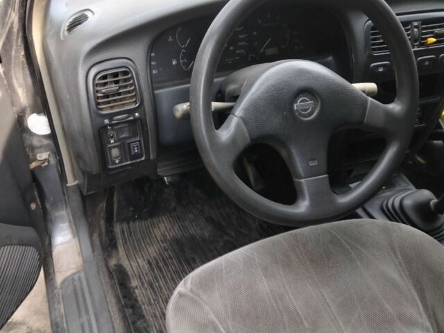 Сірий Ніссан Прімера, об'ємом двигуна 2 л та пробігом 400 тис. км за 522 $, фото 3 на Automoto.ua