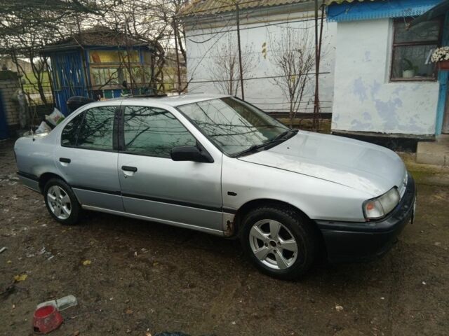 Серый Ниссан Примера, объемом двигателя 0 л и пробегом 322 тыс. км за 828 $, фото 5 на Automoto.ua