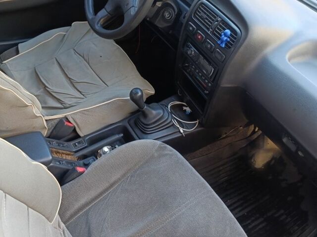 Серый Ниссан Примера, объемом двигателя 2 л и пробегом 1000 тыс. км за 1860 $, фото 5 на Automoto.ua