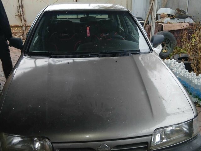 Серый Ниссан Примера, объемом двигателя 1.6 л и пробегом 2 тыс. км за 1350 $, фото 10 на Automoto.ua