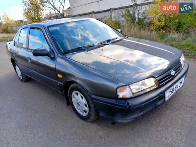 Серый Ниссан Примера, объемом двигателя 2 л и пробегом 400 тыс. км за 1750 $, фото 1 на Automoto.ua