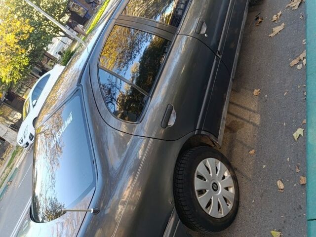 Серый Ниссан Примера, объемом двигателя 2 л и пробегом 1000 тыс. км за 1860 $, фото 3 на Automoto.ua