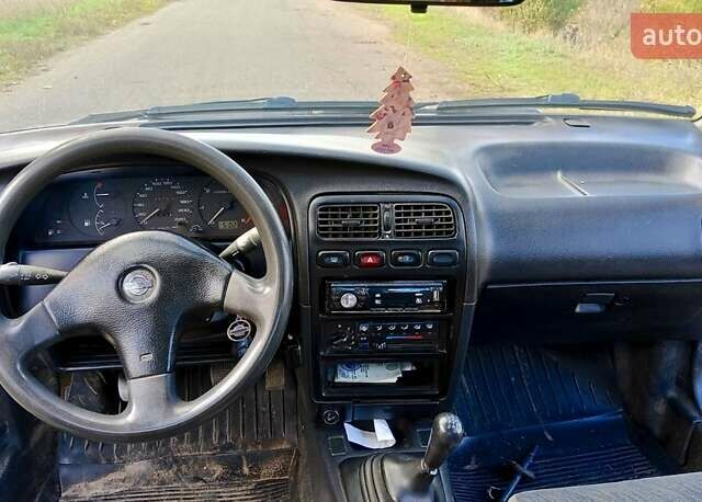 Серый Ниссан Примера, объемом двигателя 2 л и пробегом 400 тыс. км за 1750 $, фото 14 на Automoto.ua
