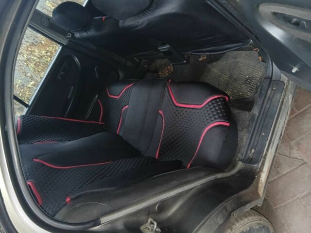 Серый Ниссан Примера, объемом двигателя 1.6 л и пробегом 2 тыс. км за 1350 $, фото 5 на Automoto.ua