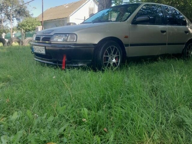 Серый Ниссан Примера, объемом двигателя 2 л и пробегом 1 тыс. км за 2000 $, фото 3 на Automoto.ua