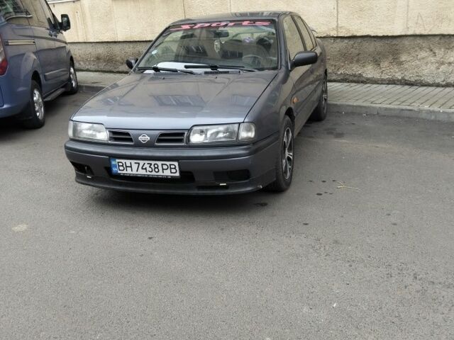 Серый Ниссан Примера, объемом двигателя 1.6 л и пробегом 274 тыс. км за 1900 $, фото 3 на Automoto.ua