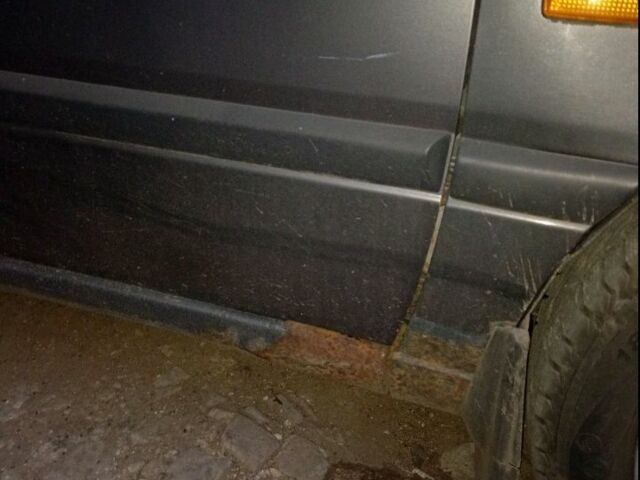 Серый Ниссан Примера, объемом двигателя 1 л и пробегом 300 тыс. км за 600 $, фото 4 на Automoto.ua