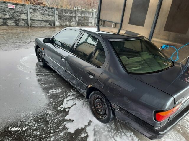 Серый Ниссан Примера, объемом двигателя 1.6 л и пробегом 280 тыс. км за 1000 $, фото 8 на Automoto.ua