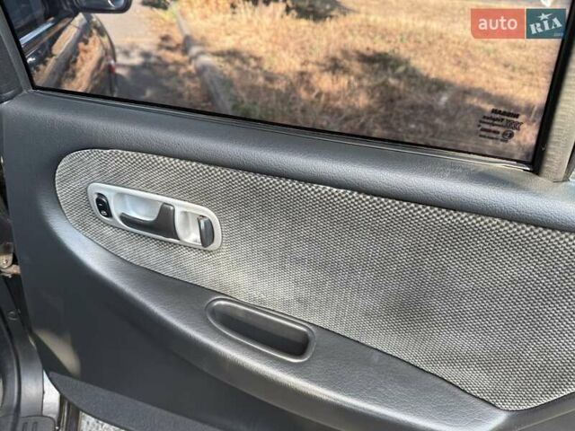 Сірий Ніссан Прімера, об'ємом двигуна 1.6 л та пробігом 222 тис. км за 2200 $, фото 5 на Automoto.ua