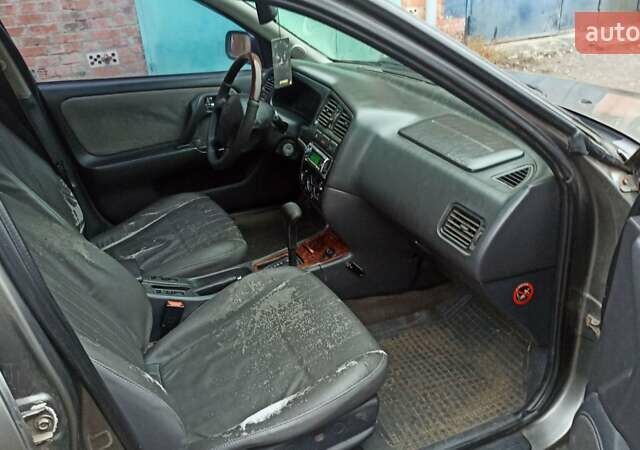 Серый Ниссан Примера, объемом двигателя 2 л и пробегом 332 тыс. км за 2150 $, фото 29 на Automoto.ua