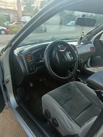 Серый Ниссан Примера, объемом двигателя 2 л и пробегом 350 тыс. км за 2300 $, фото 10 на Automoto.ua