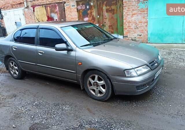 Серый Ниссан Примера, объемом двигателя 2 л и пробегом 332 тыс. км за 2150 $, фото 23 на Automoto.ua
