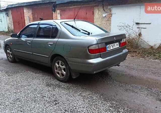 Серый Ниссан Примера, объемом двигателя 2 л и пробегом 332 тыс. км за 2150 $, фото 5 на Automoto.ua