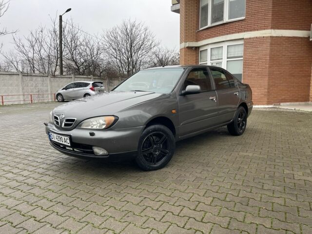 Серый Ниссан Примера, объемом двигателя 1.8 л и пробегом 500 тыс. км за 2499 $, фото 1 на Automoto.ua