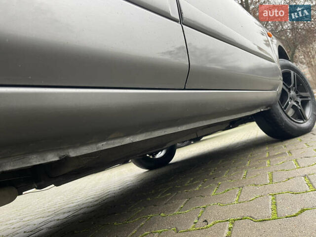 Серый Ниссан Примера, объемом двигателя 2 л и пробегом 500 тыс. км за 2499 $, фото 8 на Automoto.ua