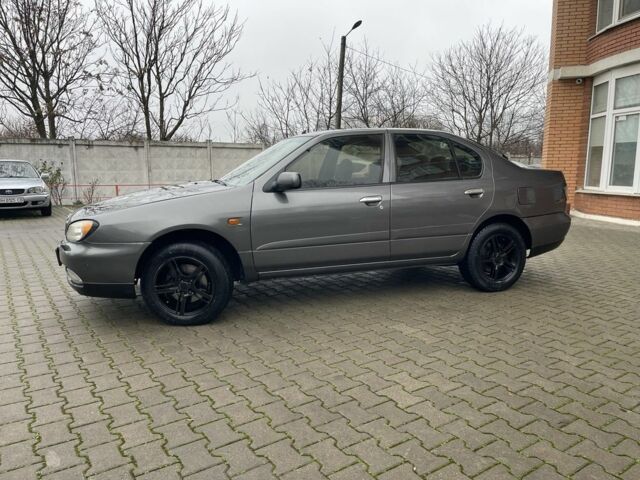 Серый Ниссан Примера, объемом двигателя 1.8 л и пробегом 500 тыс. км за 2499 $, фото 2 на Automoto.ua