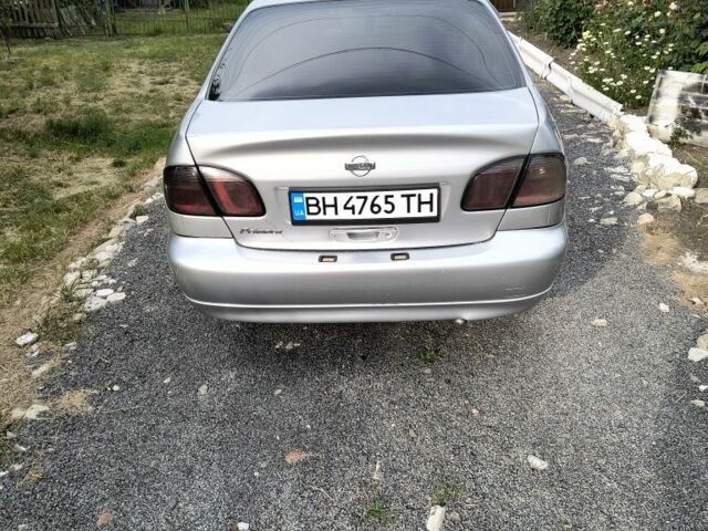 Серый Ниссан Примера, объемом двигателя 1.8 л и пробегом 450 тыс. км за 2100 $, фото 4 на Automoto.ua