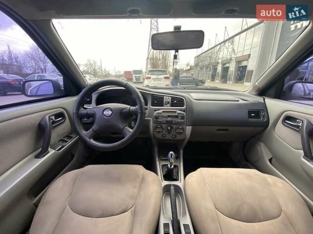 Сірий Ніссан Прімера, об'ємом двигуна 1.6 л та пробігом 308 тис. км за 3800 $, фото 23 на Automoto.ua