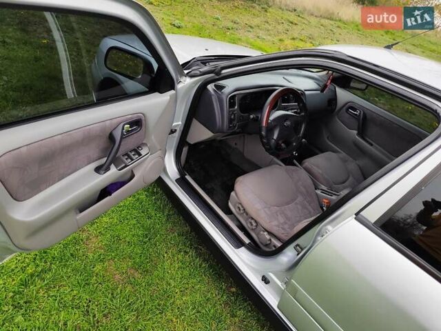 Серый Ниссан Примера, объемом двигателя 1.77 л и пробегом 330 тыс. км за 2800 $, фото 10 на Automoto.ua