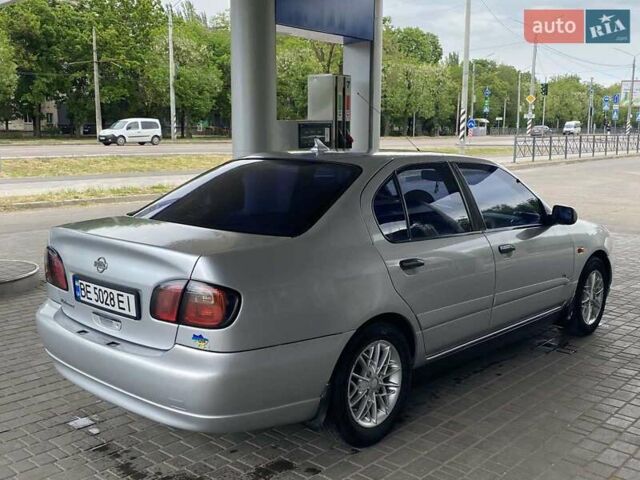 Серый Ниссан Примера, объемом двигателя 1.6 л и пробегом 308 тыс. км за 3800 $, фото 8 на Automoto.ua