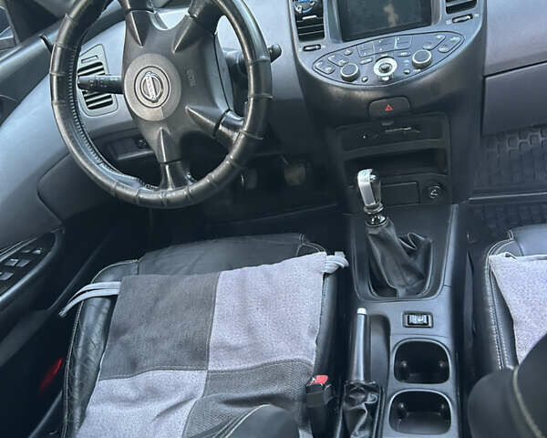 Серый Ниссан Примера, объемом двигателя 2 л и пробегом 250 тыс. км за 3900 $, фото 4 на Automoto.ua