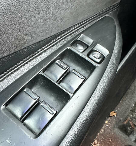 Серый Ниссан Примера, объемом двигателя 2 л и пробегом 240 тыс. км за 2150 $, фото 17 на Automoto.ua