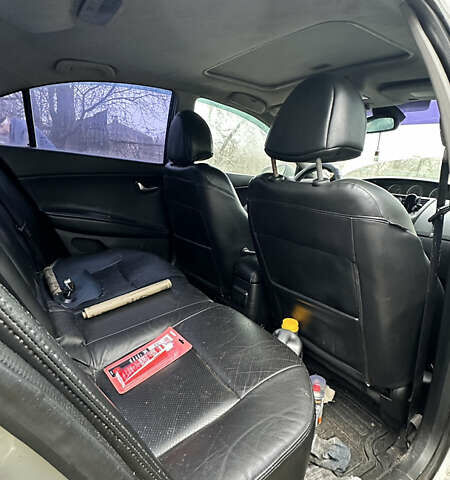 Серый Ниссан Примера, объемом двигателя 2 л и пробегом 240 тыс. км за 2150 $, фото 7 на Automoto.ua