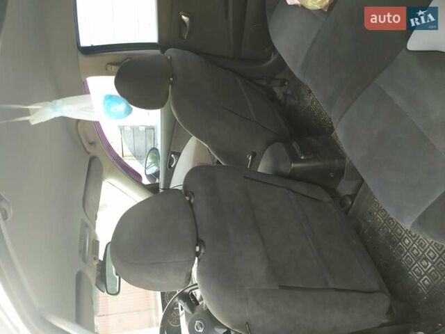 Серый Ниссан Примера, объемом двигателя 1.6 л и пробегом 190 тыс. км за 5200 $, фото 6 на Automoto.ua