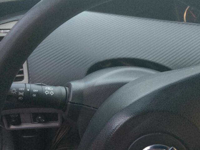 Серый Ниссан Примера, объемом двигателя 1.8 л и пробегом 255 тыс. км за 4000 $, фото 4 на Automoto.ua