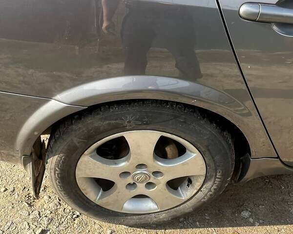 Серый Ниссан Примера, объемом двигателя 2 л и пробегом 400 тыс. км за 4200 $, фото 4 на Automoto.ua