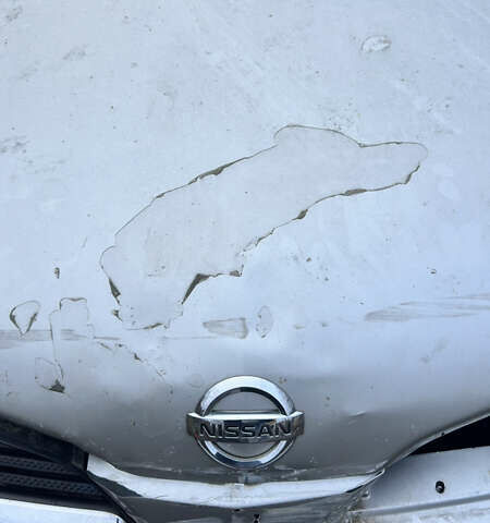 Серый Ниссан Примера, объемом двигателя 2 л и пробегом 240 тыс. км за 2150 $, фото 5 на Automoto.ua