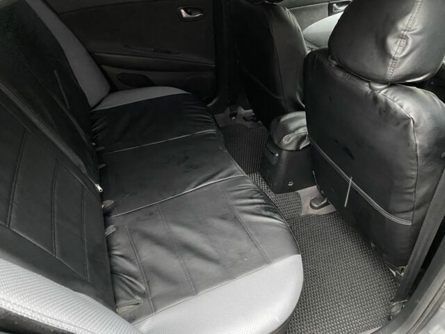 Сірий Ніссан Прімера, об'ємом двигуна 1.8 л та пробігом 160 тис. км за 3250 $, фото 15 на Automoto.ua