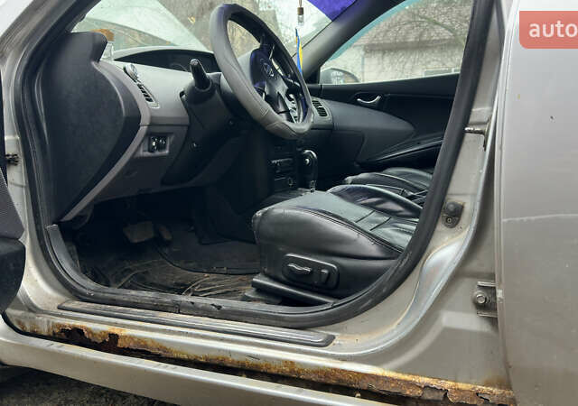 Серый Ниссан Примера, объемом двигателя 2 л и пробегом 240 тыс. км за 2150 $, фото 11 на Automoto.ua