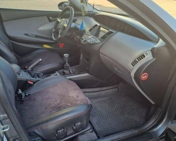 Серый Ниссан Примера, объемом двигателя 2 л и пробегом 200 тыс. км за 3999 $, фото 3 на Automoto.ua