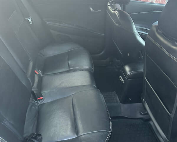 Серый Ниссан Примера, объемом двигателя 2 л и пробегом 250 тыс. км за 3900 $, фото 3 на Automoto.ua