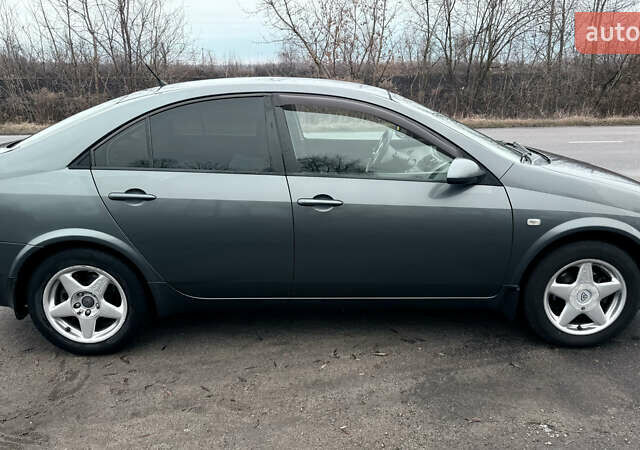 Серый Ниссан Примера, объемом двигателя 1.8 л и пробегом 177 тыс. км за 4000 $, фото 1 на Automoto.ua