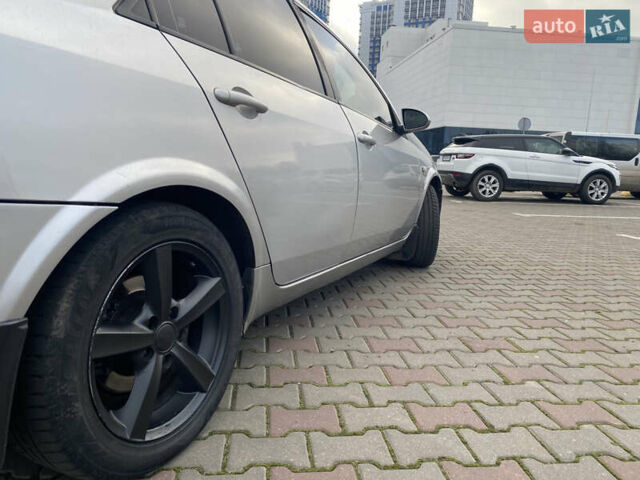 Серый Ниссан Примера, объемом двигателя 2 л и пробегом 300 тыс. км за 2850 $, фото 1 на Automoto.ua