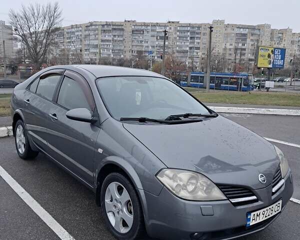 Серый Ниссан Примера, объемом двигателя 1.8 л и пробегом 232 тыс. км за 3500 $, фото 2 на Automoto.ua