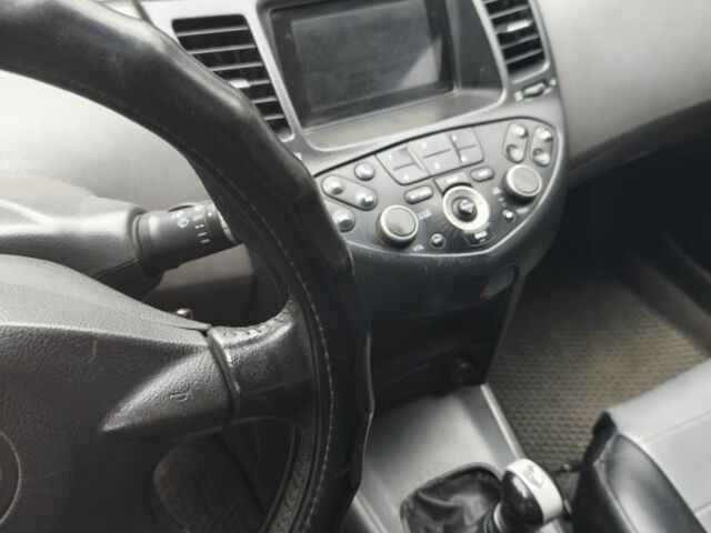 Серый Ниссан Примера, объемом двигателя 2 л и пробегом 270 тыс. км за 2300 $, фото 4 на Automoto.ua